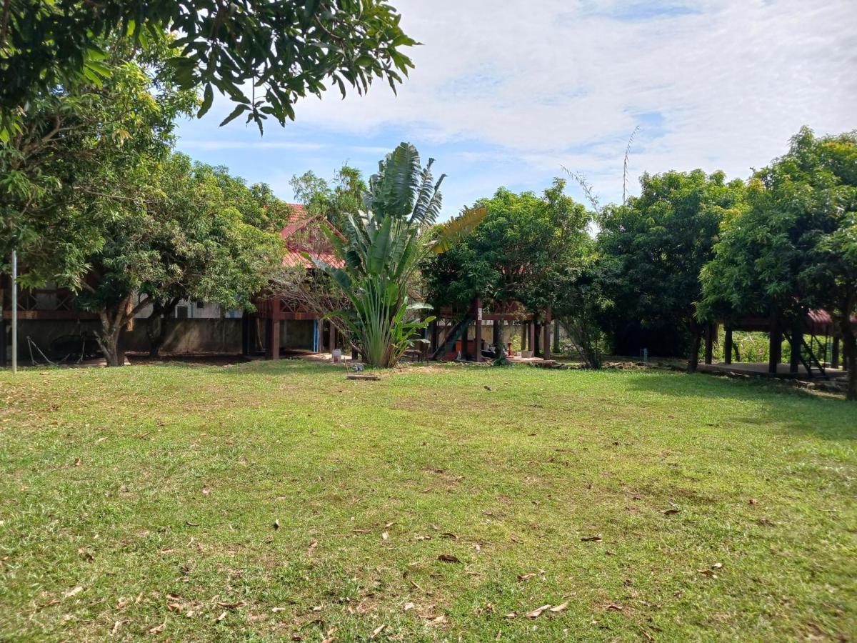 Le Soleil Hotel Kep Exterior photo