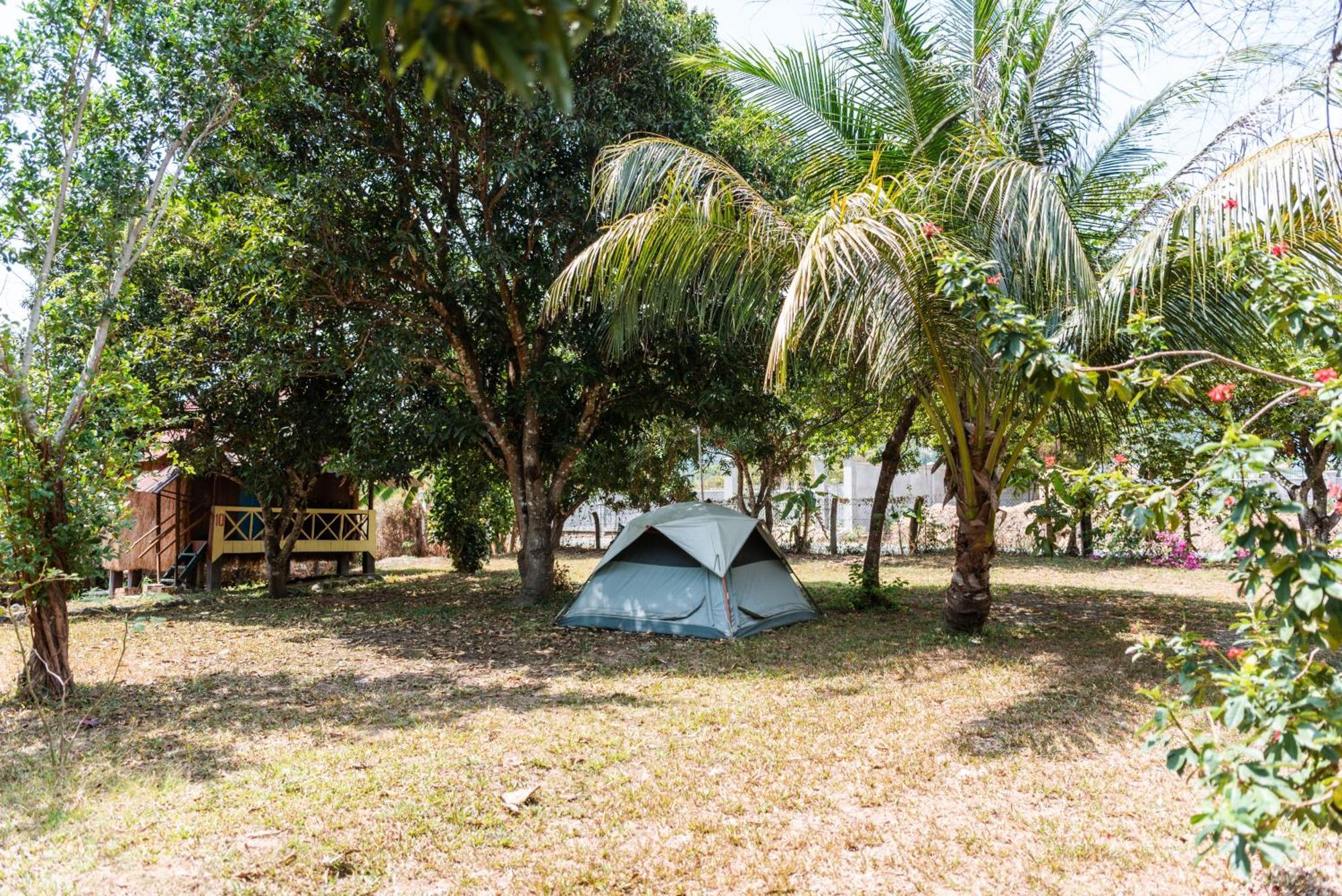 Le Soleil Hotel Kep Exterior photo